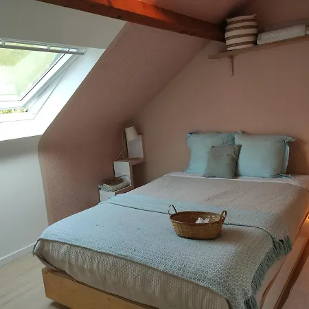 En Campagne A 15 Min Circuit ! Bed & Breakfast Changé